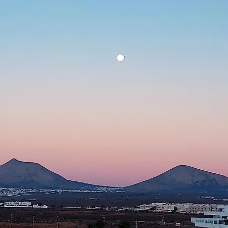 Lanzahost Lovely Views Xxi شقة