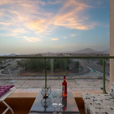 Lanzahost Lovely Views Xxi Appartement *