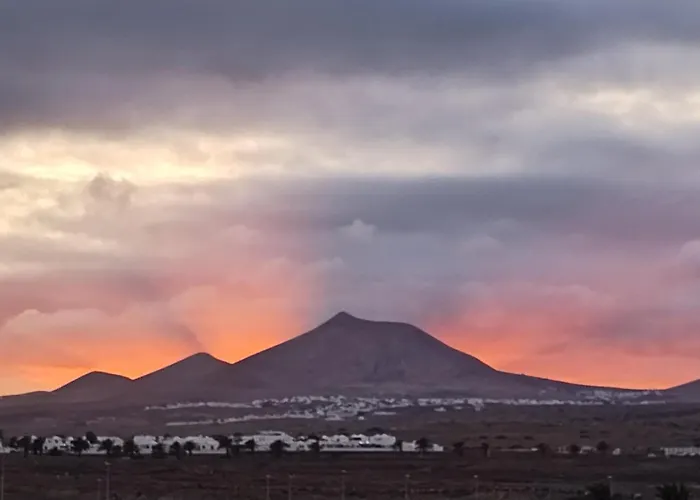 Lanzahost Lovely Views Xxi Appartamento Arrecife (Lanzarote)