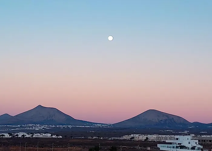 Lanzahost Lovely Views Xxi Appartamento